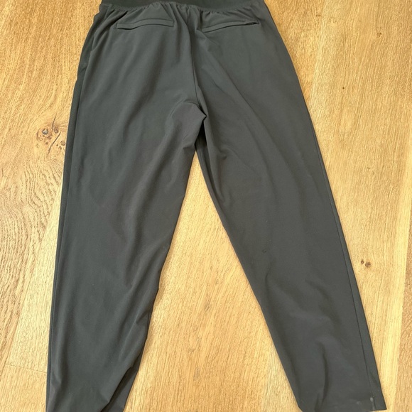 Athleta Brooklyn, mid rise Charcoal Ankle Pants, shadow grey, size 6 - Picture 4 of 4